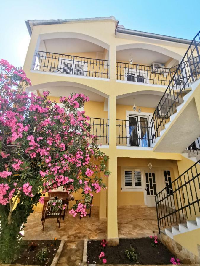 Green Garden Apartman Vodice Kültér fotó